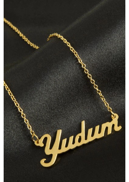 Yudum Isimli Kolye (Kişiye Özel)