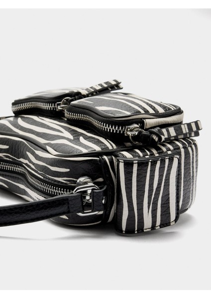 Hayvan Desenli Çapraz Askılı Çanta