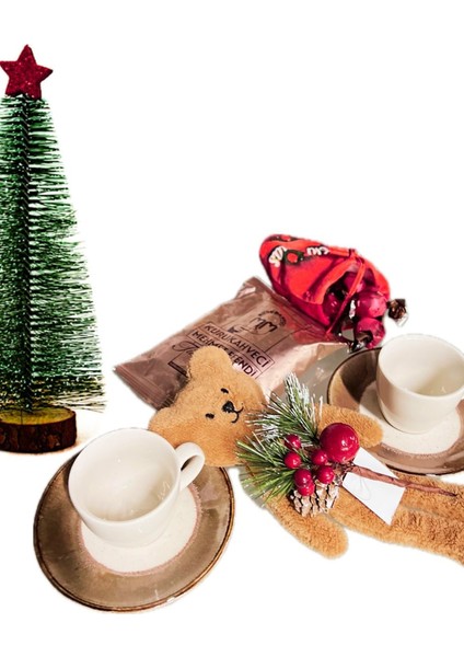 Yılbaşı Seti: Masa Üstü Çam Ağacı, 2 Kişilik Türk Kahvesi ve Peluş Ayıcık