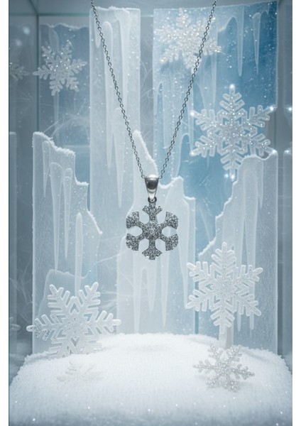 925 Ayar Gümüş Kar Tanesi Kolye Kadın