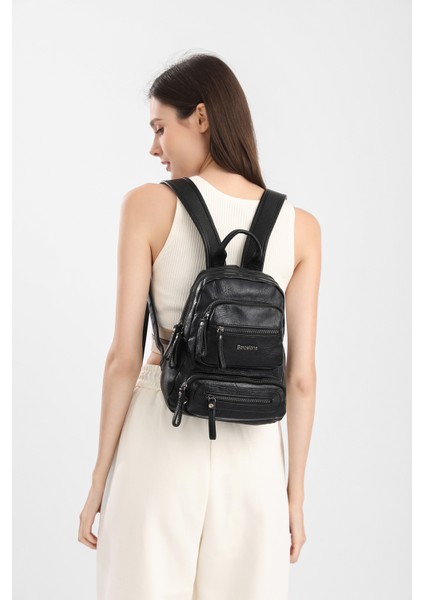 Barcelona Minik Boy Günlük Çok Cepli Kadın Sırt Çantası – Birinci Kalite Poliüretan Deri Siyah