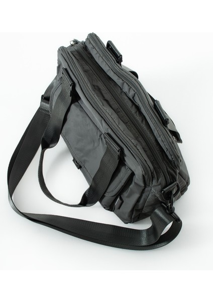 Kadın Çok Gözlü Suya Dayanıklı Şık Görünümlü Seyahat ve Günlük Kullanıma Uygun El ve Omuz Çantası