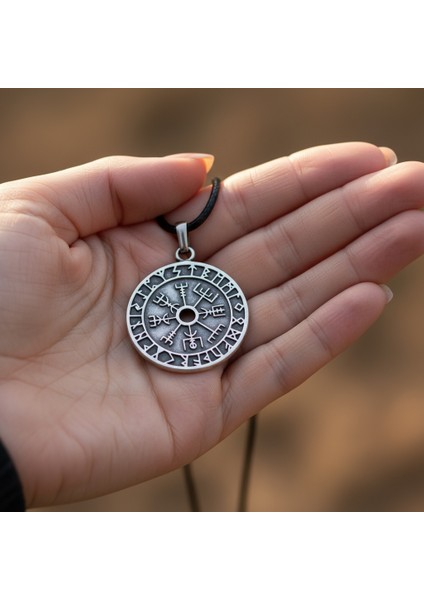 Vegvisir Pusula - Viking Sembol Gümüş Kaplama Deri İp Kolye indirimleri