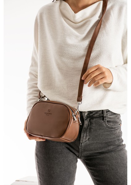 Kadın Suni Deri Yumuşak Doku Ayarlanabilir Çapraz Askılı Şık Görünümlü 2 Gözlü Omuz Çantası fiyatları