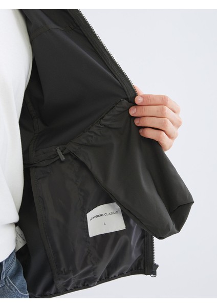 Yeni Sezon Standart Kalıp Kapüşonlu Erkek Yağmurluk fırsatları