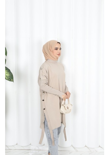 Düğme Detaylı Merserize Tunik fırsatları