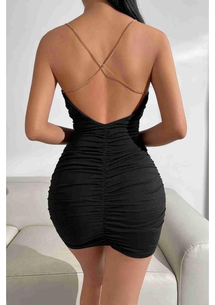 Gögüs Degajeli Sırt Zincir Detaylı Büzgülü Siyah Mini Club Elbisesi indirimleri