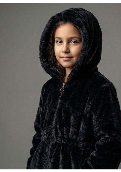 Kız Çocuk Beli Lastikli Kapüşonlu Astarlı Peluş Mont