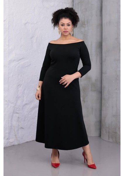 Kadın Siyah Kayık Yaka Truvakar Kol Kuplu Büyük Beden Esnek Elbise