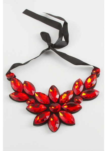 Ieg Çiçek Taşlı Yaka Kolye