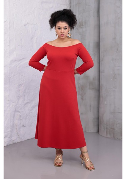 Kadın Kırmızı Kayık Yaka Truvakar Kol Kuplu Büyük Beden Esnek Elbise fiyatları