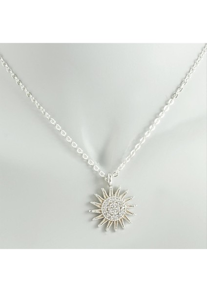 Yıldız Zirkon Taşlı Trend Kolye