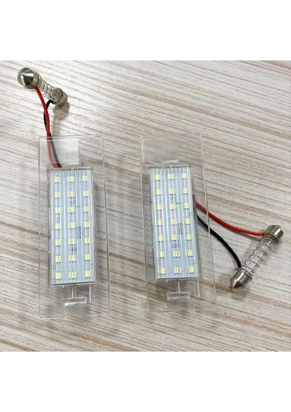 Araba LED Plaka Işığı 71734797 Fiat Panda Için 71771501 Tip 169 2003-2012 312/319 2012+ Araba Numarası Plaka Lambası (Yurt Dışından) indirimleri