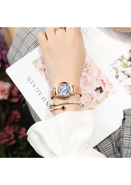 Kadın Vintage Desenli Saat (Yurt Dışından) fiyatları