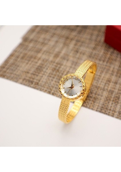 Beyaz Izle Rahat Moda Vintage Kuvars Izle Popüler Kuvars Izle Su Geçirmez Lüks Moda Izle Casıo (Yurt Dışından) fiyatları