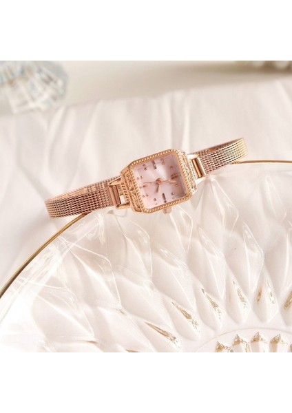 Pembe Izle Retro Narin Kare Eğlence Küçük Kadran Kadın Saat Su Geçirmez Kuvars Izle Vip Bağlantı Dropshipping Için (Yurt Dışından) fiyatları