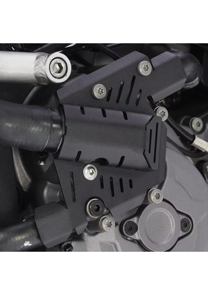 Motosiklet Su Pompası Koruyucusu Ducati Çöl Için Koruma x 2022 2023 Motor Yan Kapak Aksesuarları (Yurt Dışından) indirimleri