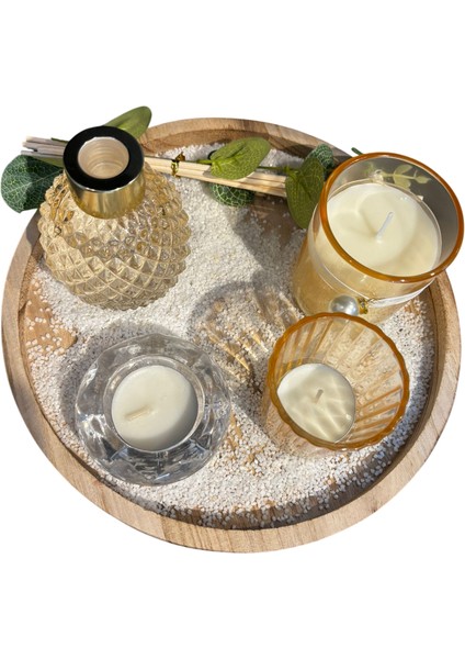 Pembe ve Gold Dekoratif Cam Mum ve Oda Kokusu Seti – Ahşap Tepsili Şık Ev Dekor Seti