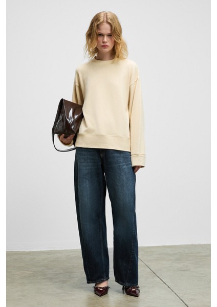 ZEPHIRA Kadın Yumuşak Ve Esnek Kumaşlı Yuvarlak Yakalı Vizon Sweatshirt fırsatları