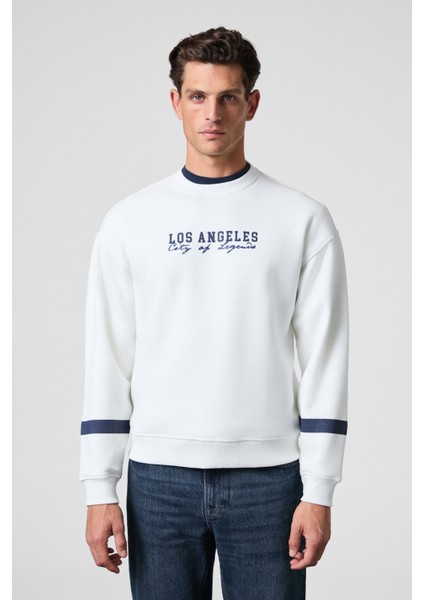 CAMDEN Erkek Önü Kolları Ve Sırtı Baskılı Oversize Fit Bisiklet Yaka Beyaz Sweatshirt