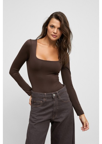 ZAFEEA Kadın Kare Yakalı Esnek Kumaşlı Çıtçıtlı Koyu Kahverengi Bluz fırsatları