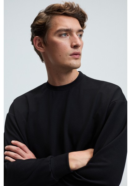 VIENTO Erkek Bisiklet Yaka Uzun Kollu Regular Fit Siyah Sweatshirt modelleri