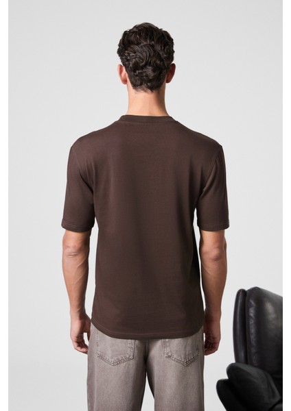 Solo Erkek %100 Organik Pamuklu Kalın Dokulu Comfort Fit Bisiklet Yakalı Kahverengi T-Shirt