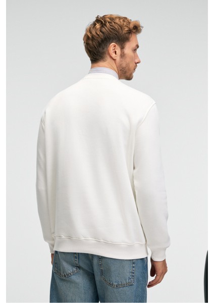 IRVING Erkek Yuvarlak Yaka Göğsü Ve Önü Regular Fit Ekru Sweatshirt