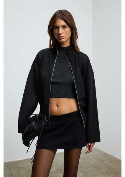 VIVETY Kadın Dik Yakalı Metal Fermuarlı Korse Görünümlü Bele Oturan Regular Siyah Ceket
