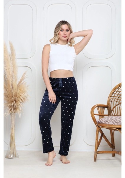 Kadife Pijama Altı Lacivert Üzerine Beyaz Pontiye Desenli Q7013