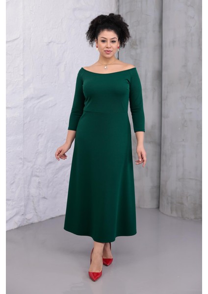 Kadın Yeşil Kayık Yaka Truvakar Kol Kuplu Büyük Beden Esnek Elbise