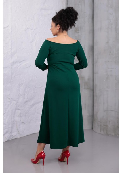 Kadın Yeşil Kayık Yaka Truvakar Kol Kuplu Büyük Beden Esnek Elbise
