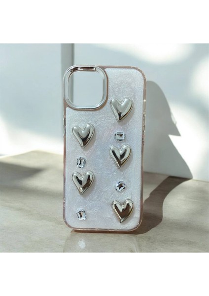 Apple Iphone 15 Uyumlu Gümüş Figür Taşlı Sert Kapak Kılıf