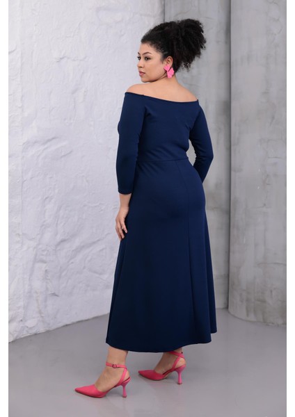 Kadın Lacivert Kayık Yaka Truvakar Kol Kuplu Büyük Beden Esnek Elbise
