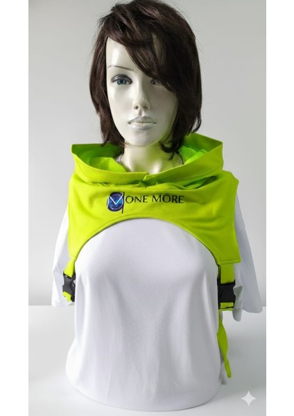 One More Internatıonal Top Hood