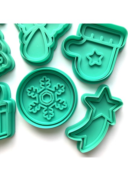 12'li Yılbaşı Kutlama Kurabiye Kalıbı Seti | Noel Baba, Elf, Melek, Kar Tanesi, Hediye | Kış Temalı Parti ve Süsleme | Şeker Hamur | Kil Şekillendiriciu