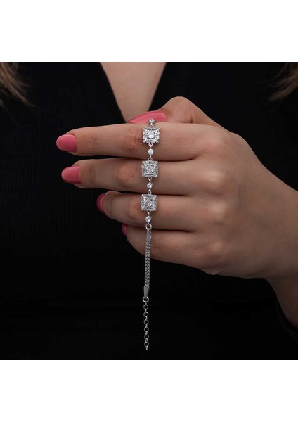 ​925 Ayar Gümüş Baget Taşlı Kadın Bileklik T8563 (972972)