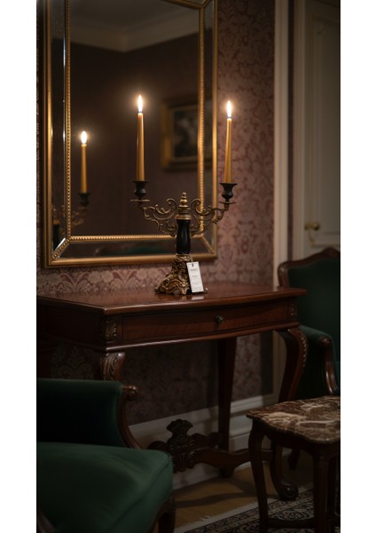 El Yapımı Mermer Taşlı Bronz Şamdan