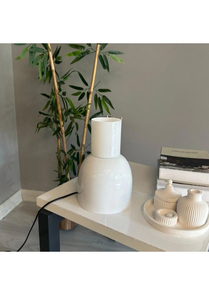 Shiny Masa Lambası Beyaz Renk Çalışma Lambası Dekoratif Metal Abajur Modeli Ofis Ev Aydınlatma modelleri