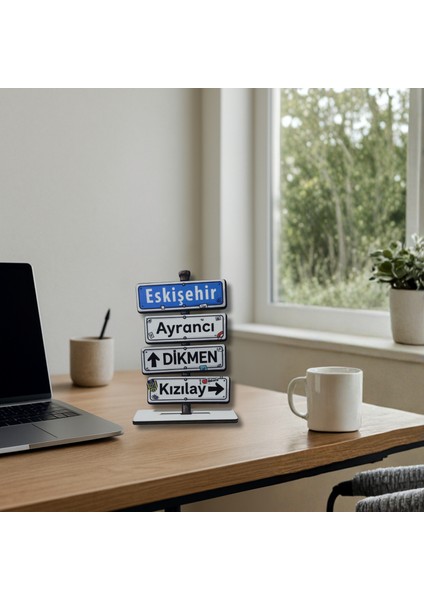 Ankara Yön Tabelası Dekor – Eskişehir, Ayrancı, Dikmen, Kızılay Yazılı Ahşap Masaüstü Ayaklı Biblo