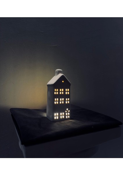 Minyatür Apartman/ev Formlu Seramik Mumluk – 20 cm Işıklı Minimalist Dekoratif Obje fiyatları