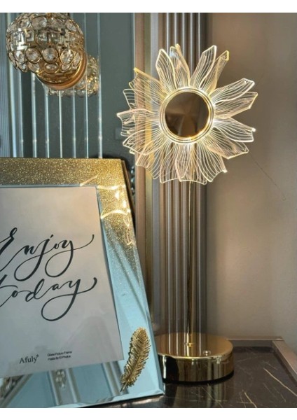 Çiçek Tasarımlı LED Masa Lambası