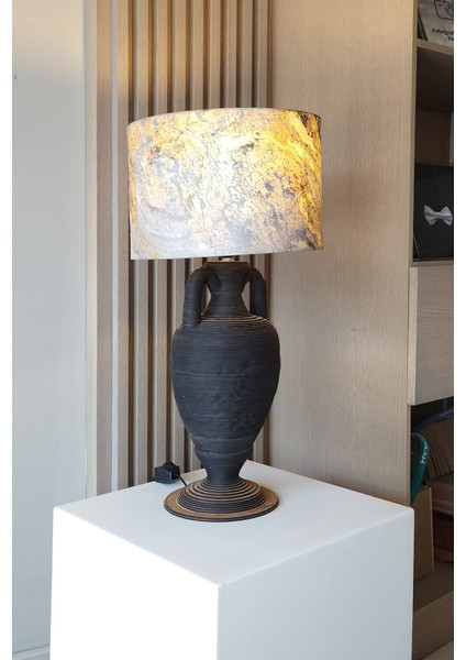 Doğal Taş Şapkalı Ahşap Dekoratif Aydınlatma – Kadın Figürü ve Vazo Formu seçenekleri