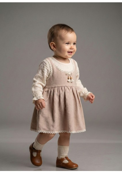 Kız Bebek Dantel Detaylı Müslin Elbise