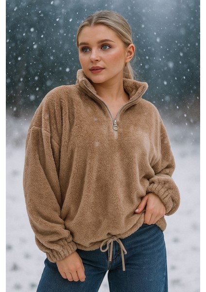 Peluş Yarım Fermuarlı Büzgülü Kanguru Cepli Kadın Sweatshirt Açık Kahverengi modelleri