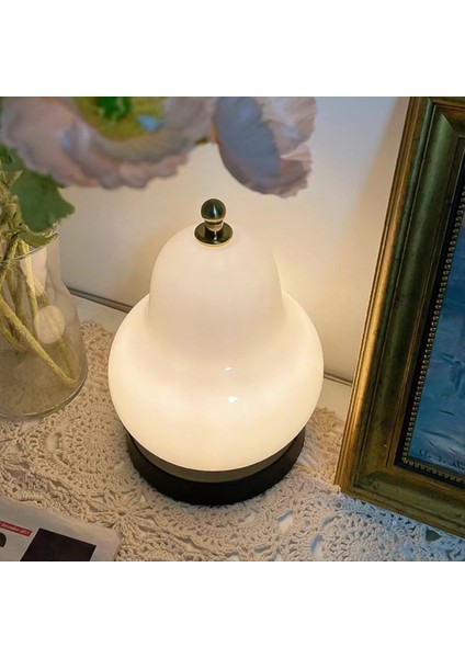 Armut Şekilli Cam Masa Lambası Başucu Yatak Odası Çalışması Için Uygun Oturma Odası Dekoratif Gece Işık Ev Dekorasyonu Krema (Yurt Dışından) indirimleri