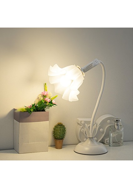 Retro Çiçek Zambak Masa Lambası Reklam Öğeleri Masa Lambası Yatak Odası, Başucu Için Vadi Lambasının Benzersiz Diy Zambak (Yurt Dışından) fırsatları