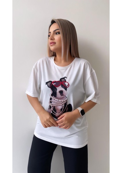 Gözlüklü Incili Köpek Baskılı Tişört Ekru modelleri