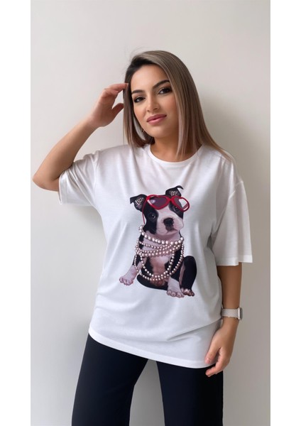 Gözlüklü Incili Köpek Baskılı Tişört Ekru