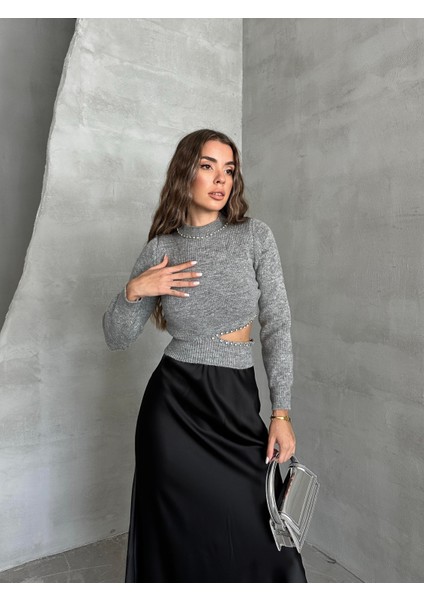 Beli Yırtmaçlı Taş Detaylı Kazak Gri fiyatları